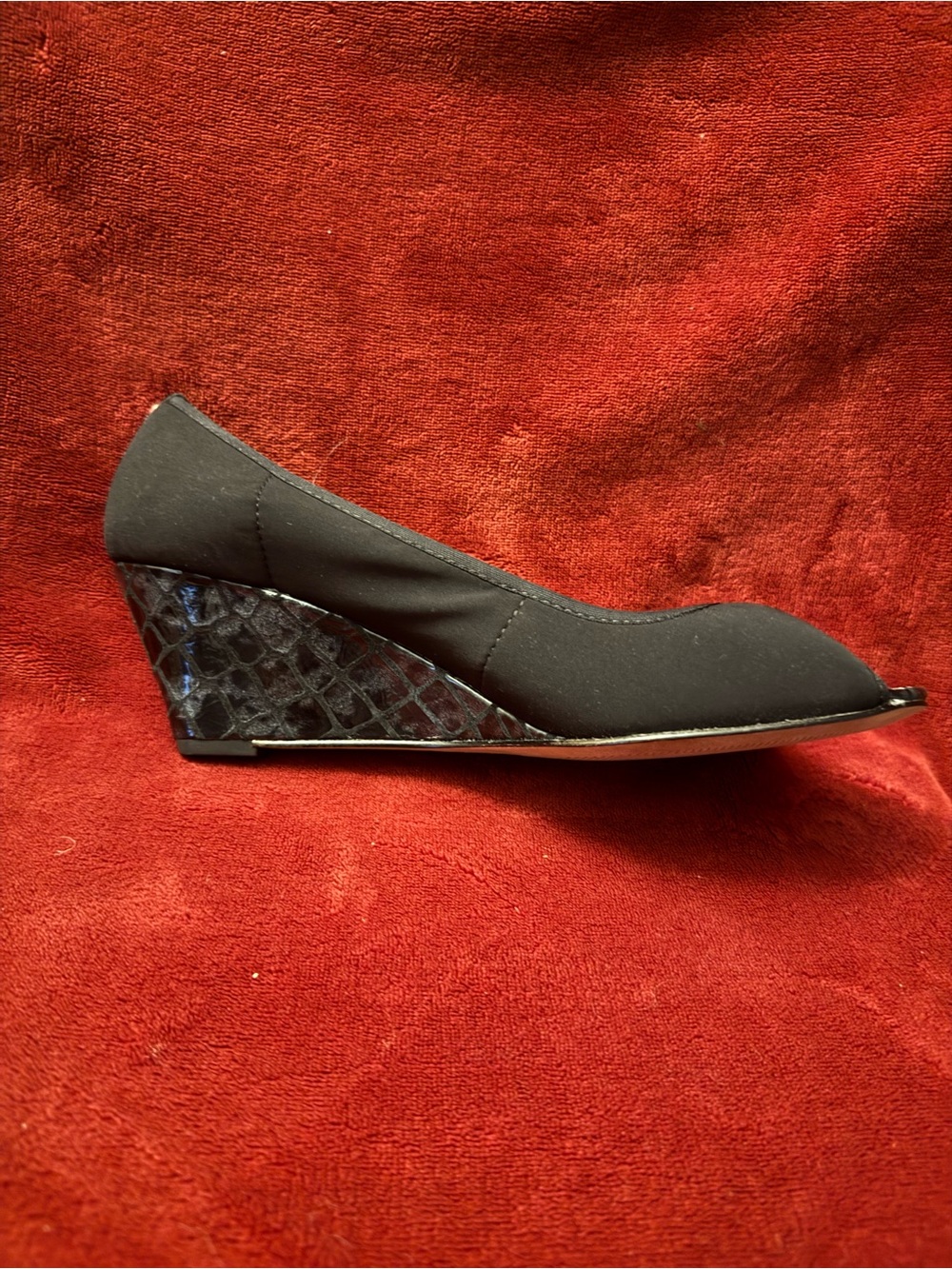 Donald J. Pliner Black Wedge Peep-Toe with Textured Heel